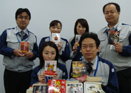 不要図書を持ち寄った参加メンバー